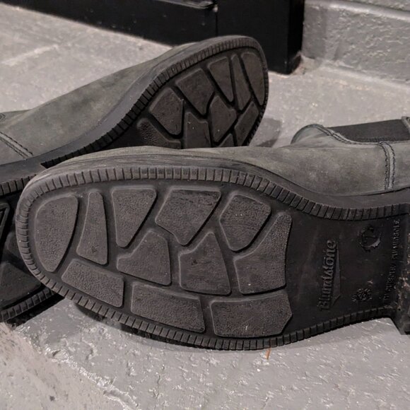 Blundstone Boots - Picture 4 of 5